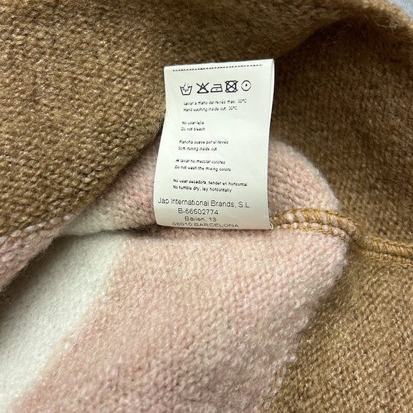 Mus & Bombon Barcelona cropped sweater - Picture 6 of 7